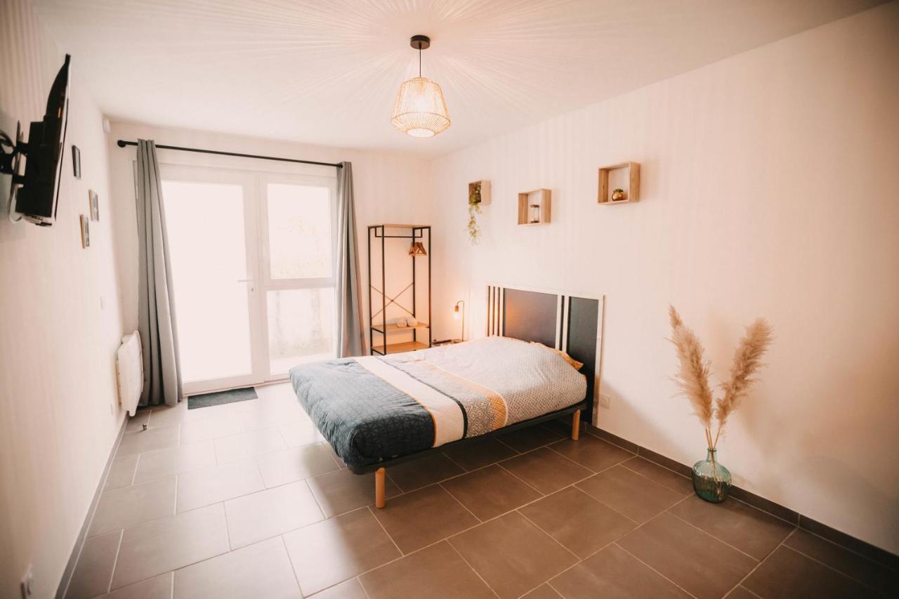 Franc-Bisontin - Unique ! 4 Logements Disponibles Besancon Luaran gambar