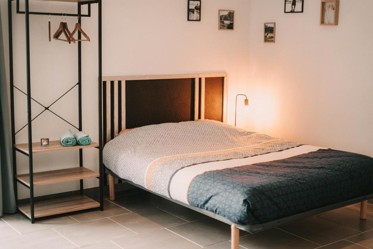 Franc-Bisontin - Unique ! 4 Logements Disponibles Besancon Luaran gambar
